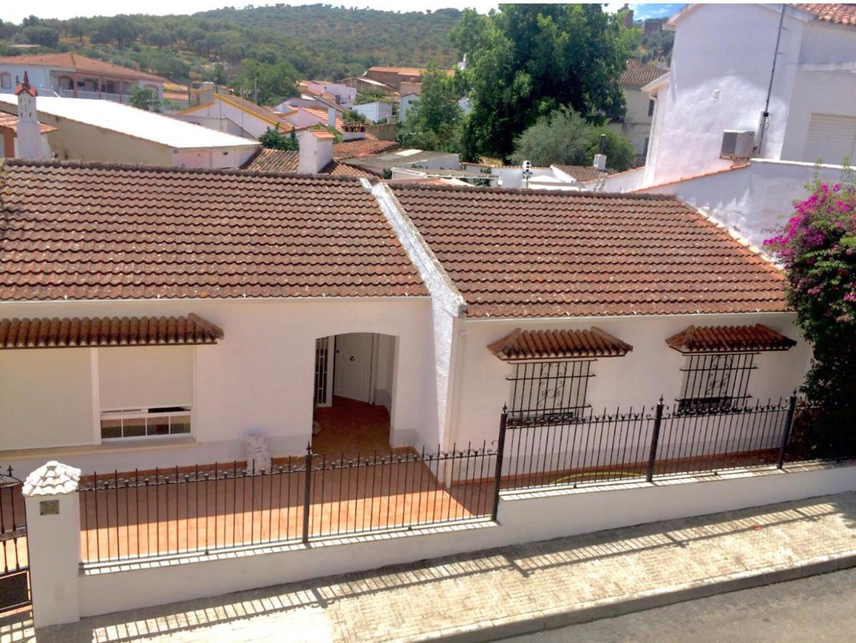 Olmos Ferienhaus *